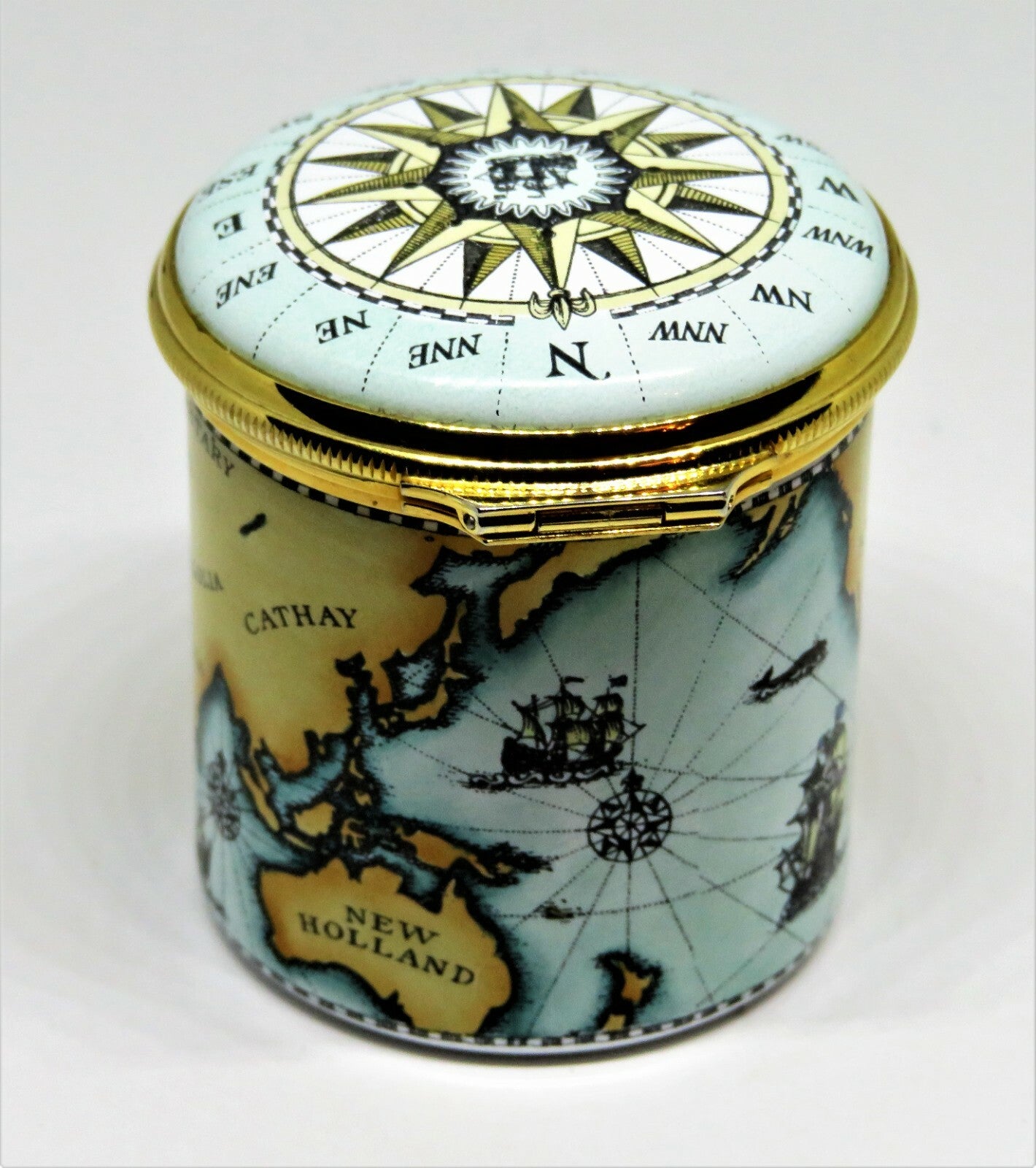HALCYON DAYS ENAMEL BOX - ANTIQUE NAUTICAL MAP - MASTED SAILING SHIPS - COMPASS