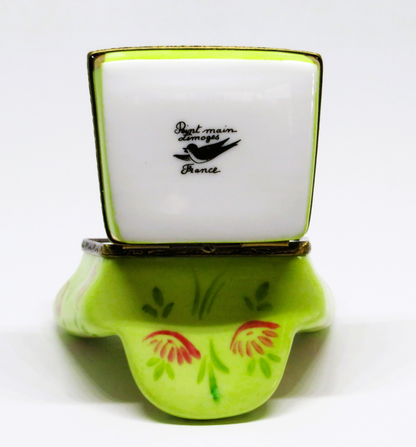 LIMOGES BOX - COMFORTABLE GREEN READING CHAIR & PILLOW - PINK FLOWERS