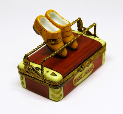 LIMOGES FRANCE BOX - SHOE BOX & DISPLAY RACK & PAIR OF MEN'S SHOES - SHOE HORN