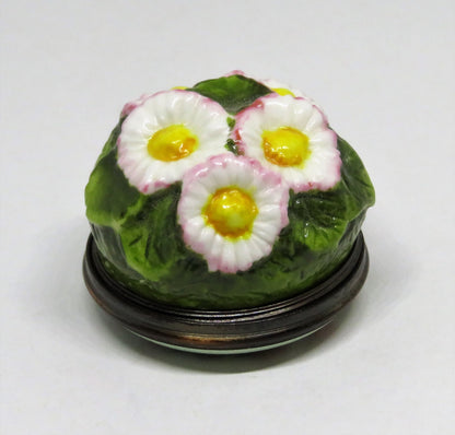 HALCYON DAYS ENAMEL BOX - SMALL DAISY BONBONNIERE - FLOWERS - ANNIVERSARY - MIB