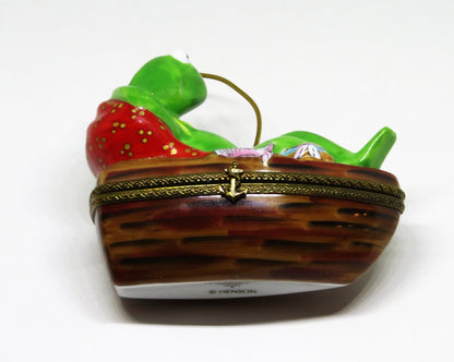 LIMOGES BOX - KERMIT THE FROG FISHING IN A ROWBOAT - MUPPETS - SESAME STREET