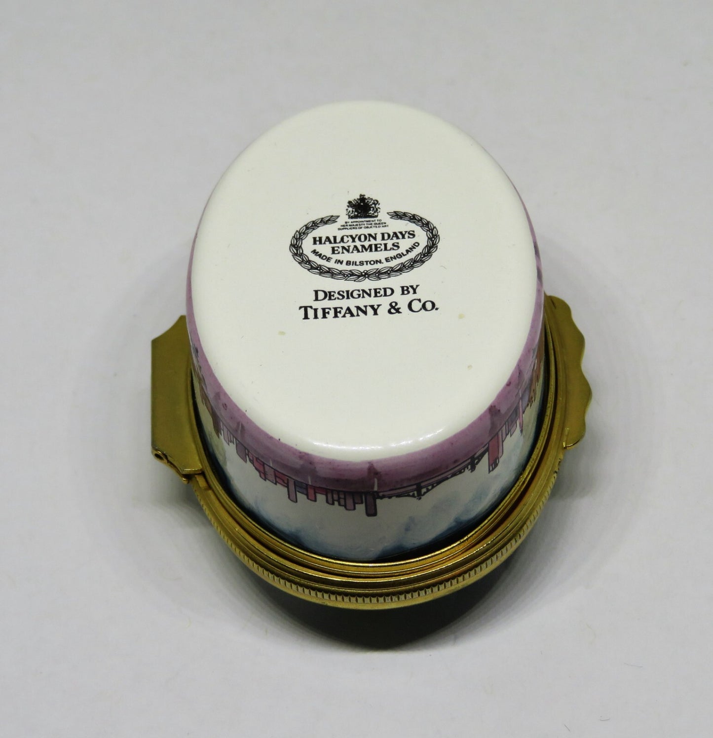 HALCYON DAYS ENAMEL BOX - TIFFANY - STATUE OF LIBERTY - NEW YORK CITY - JULY 4TH