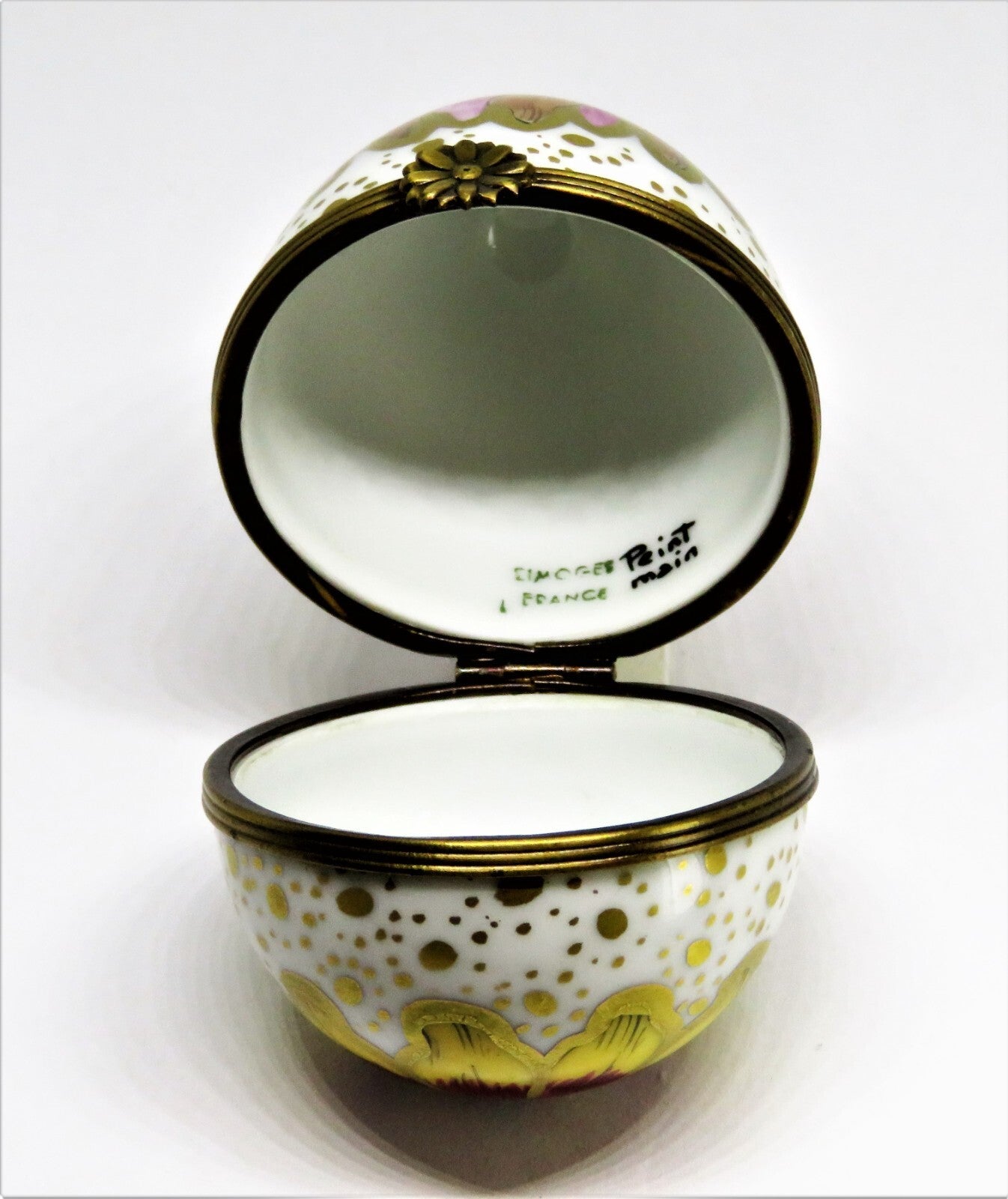 LIMOGES FRANCE BOX - COLORFUL FLORAL EGG - FLOWERS & LEAVES - WATERCOLORS