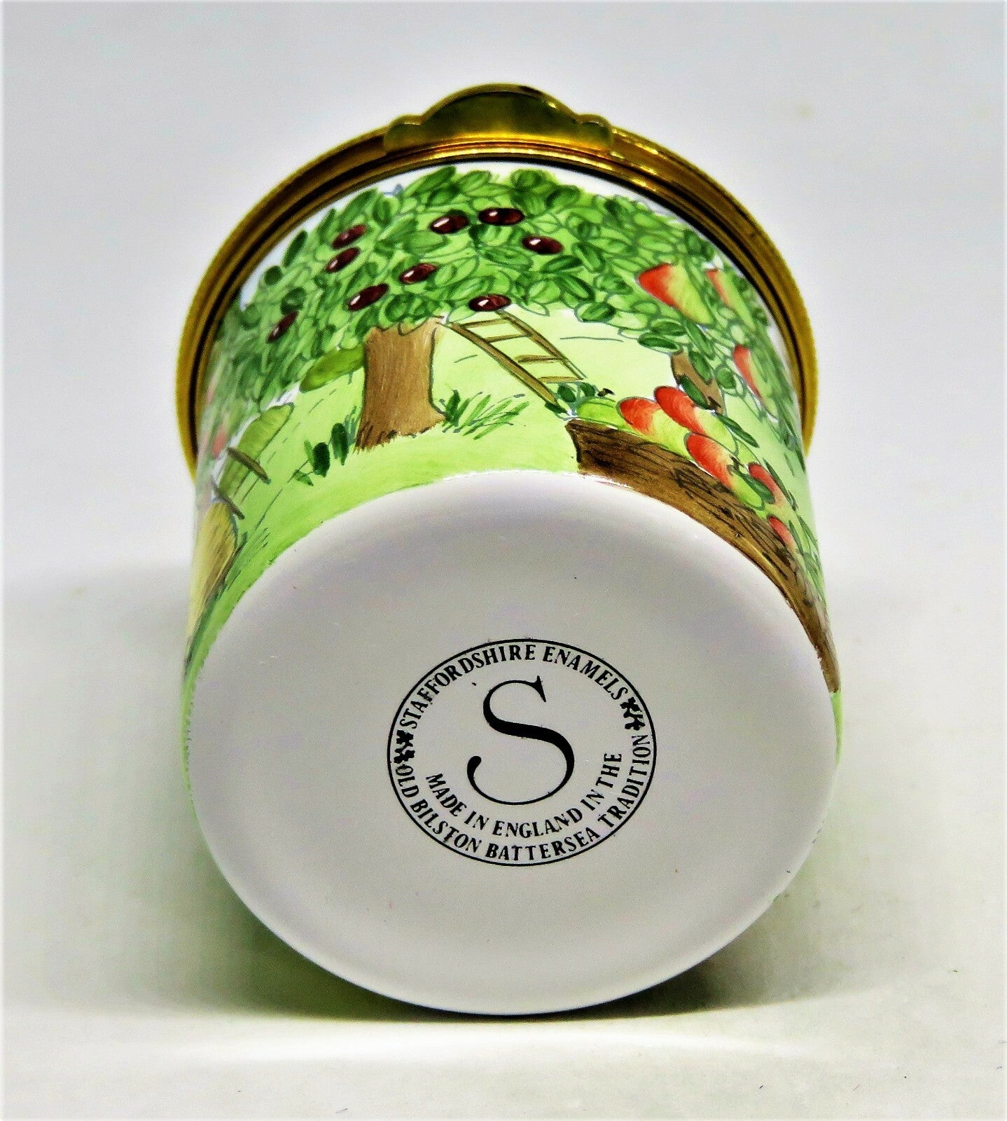STAFFORDSHIRE ENAMELS STAMP BOX - FRUIT ORCHARD & BEE HIVES - FLOWERS & TREES