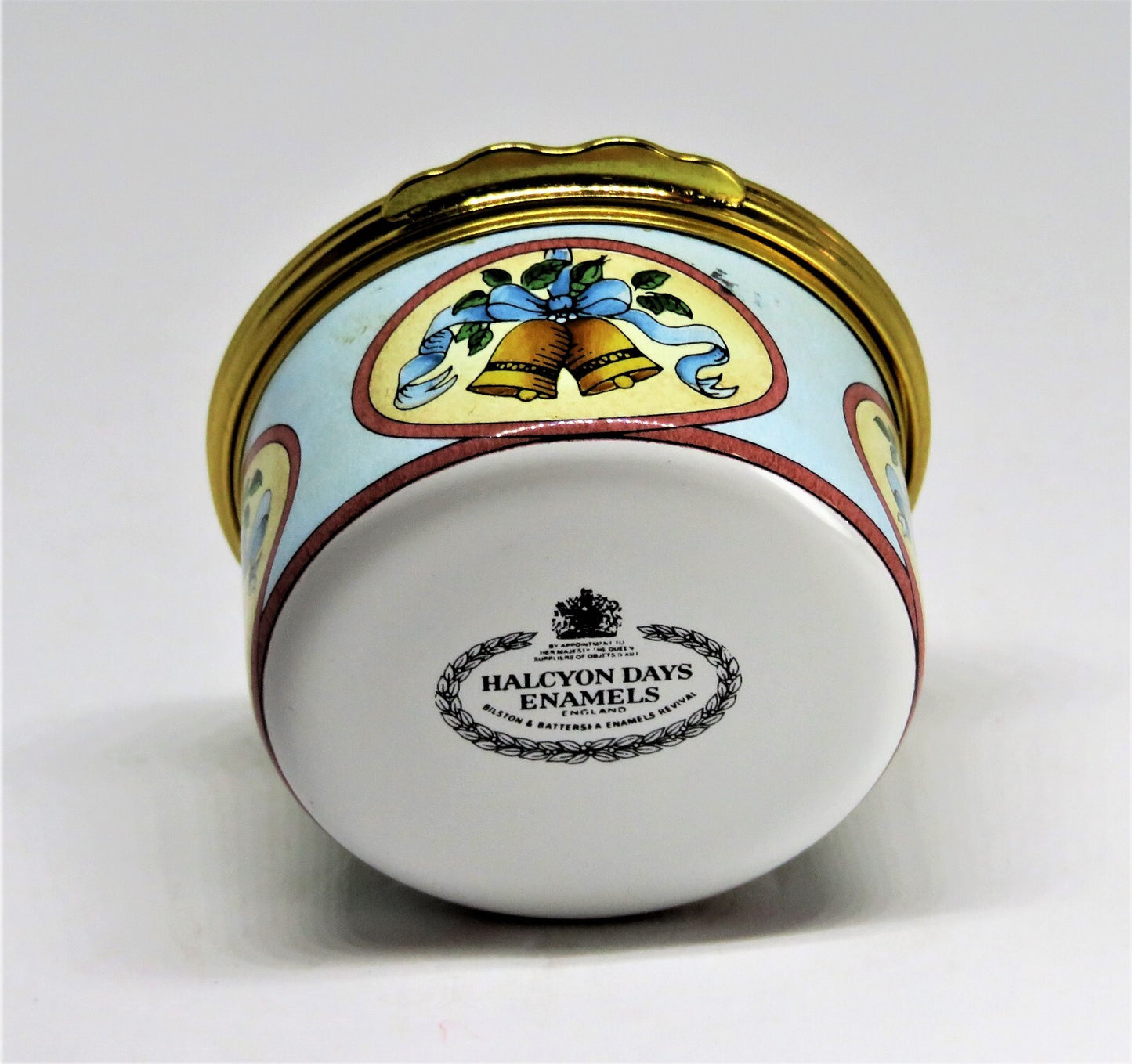 HALCYON DAYS ENAMEL BOX - "HAPPINESS ON YOUR WEDDING DAY" - ROSES & DOVES - MIB