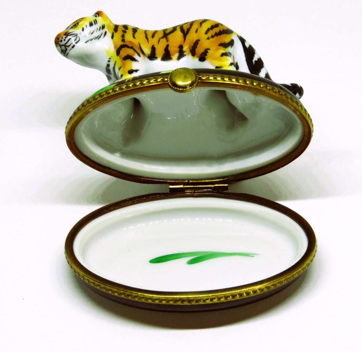 LIMOGES FRANCE BOX - TIGER ON A FLORAL BASE - WILD CATS - FLOWERS