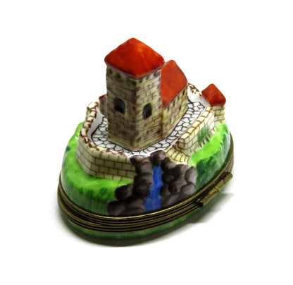 LIMOGES FRANCE BOX- PIERRE ARQUIE - CASTLE - FRENCH CHATEAU - FLEUR-DE-LIS CLASP