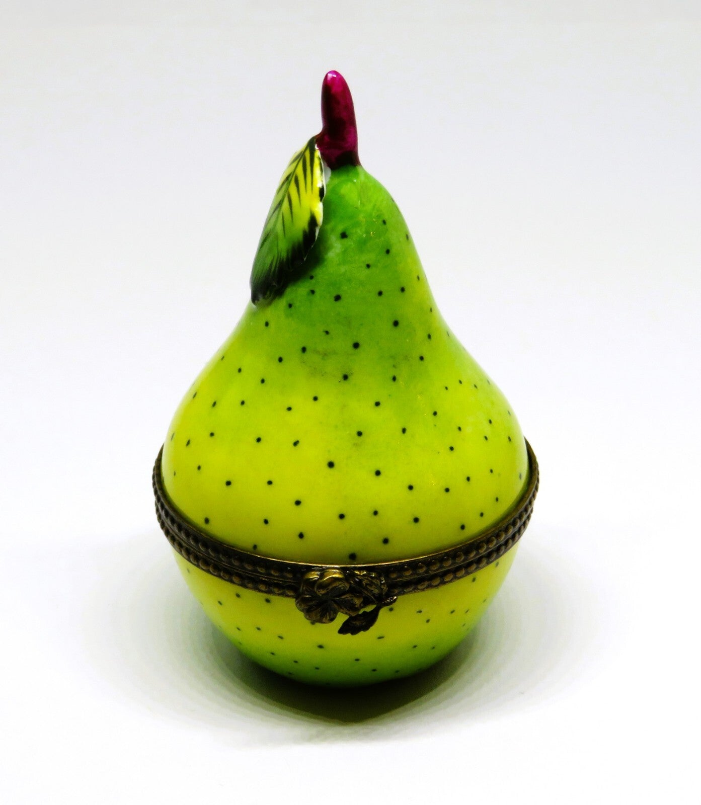 LIMOGES FRANCE BOX  - LARGE SPECKLED PEAR & STEM - 3 DIMENSIONAL LEAF - FRUITS