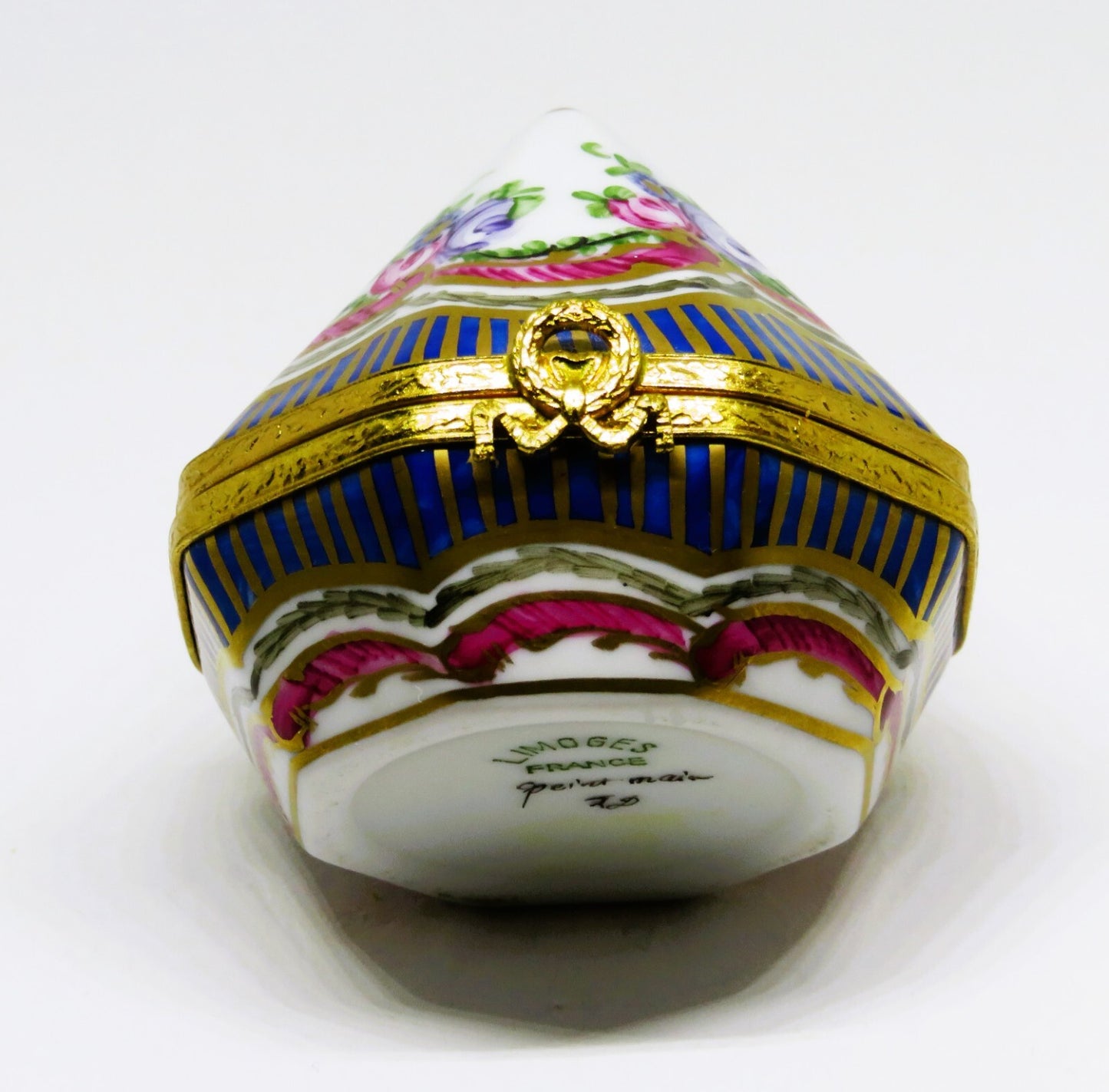 LIMOGES FRANCE BOX- UNUSUAL 8 SIDED FLORAL PYRAMID -SEVRES STYLE- FLOWERS -ROSES