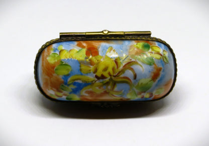 LIMOGES FRANCE - DUBARRY- SMALL FLORAL PIN BOX  - WATERCOLOR FLOWERS - RIBBONS