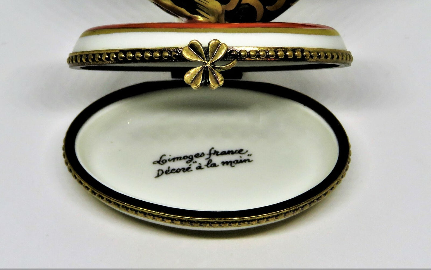 LIMOGES FRANCE BOX - BLACK & GOLD TROPICAL FISH - LUCKY FOUR LEAF CLOVER CLASP