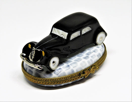 LIMOGES FRANCE BOX - ANTIQUE FRENCH CAR - BLACK 1934 CITROEN SEDAN - AUTOMOBILE
