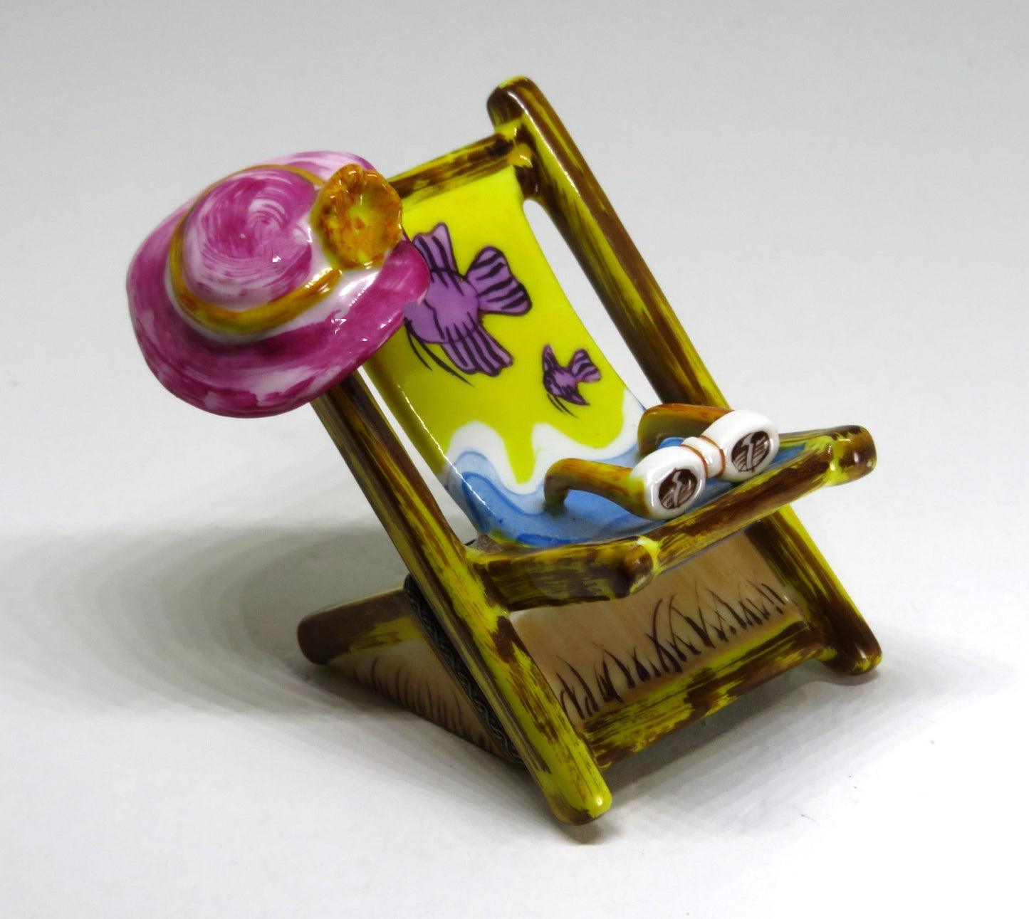 LIMOGES BOX - SINCLAIR - BEACH CHAIR & FISH - 'STRAW' HAT & FLOWER & SUNGLASSES