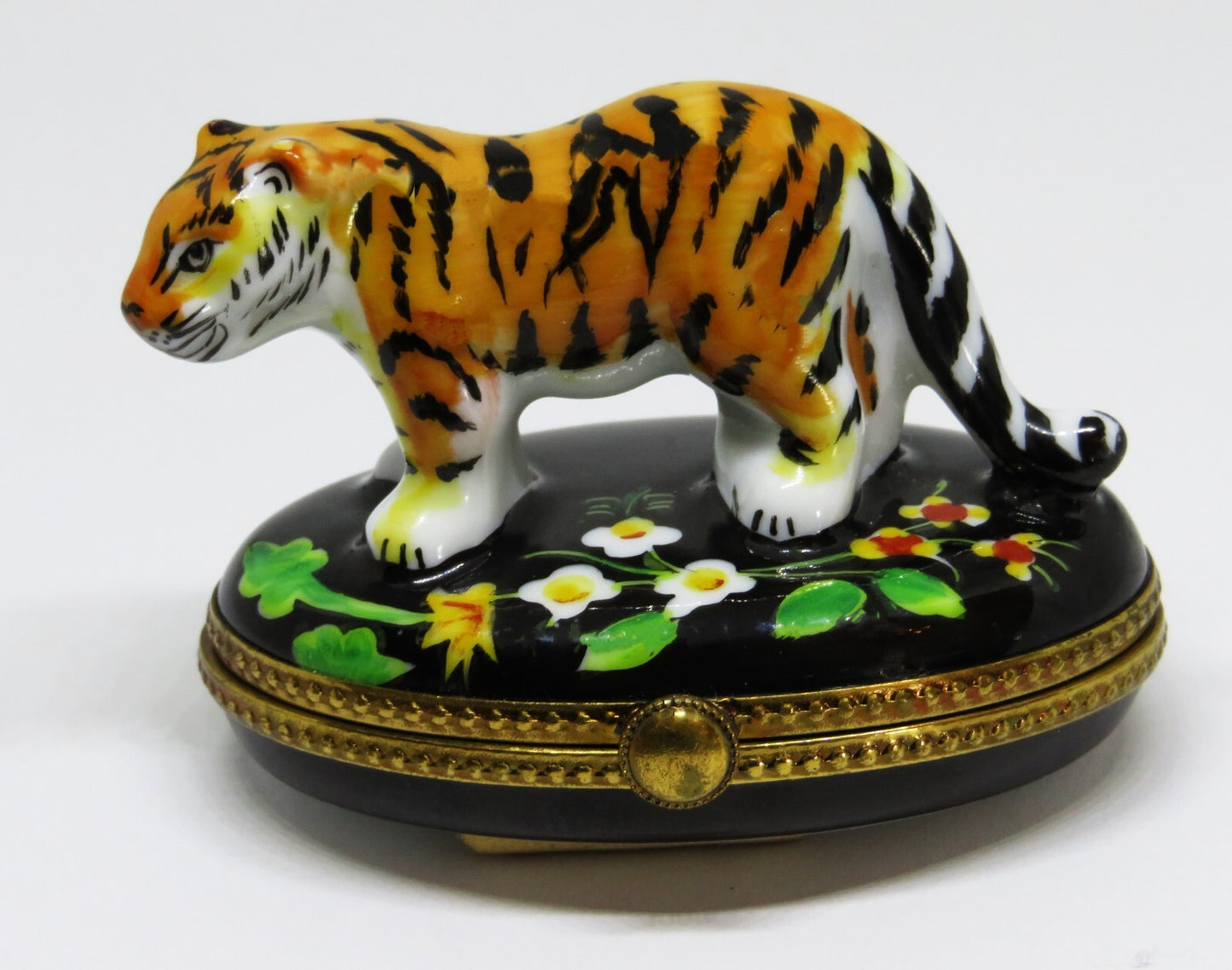 LIMOGES FRANCE BOX - TIGER ON A FLORAL BASE - WILD CATS - FLOWERS