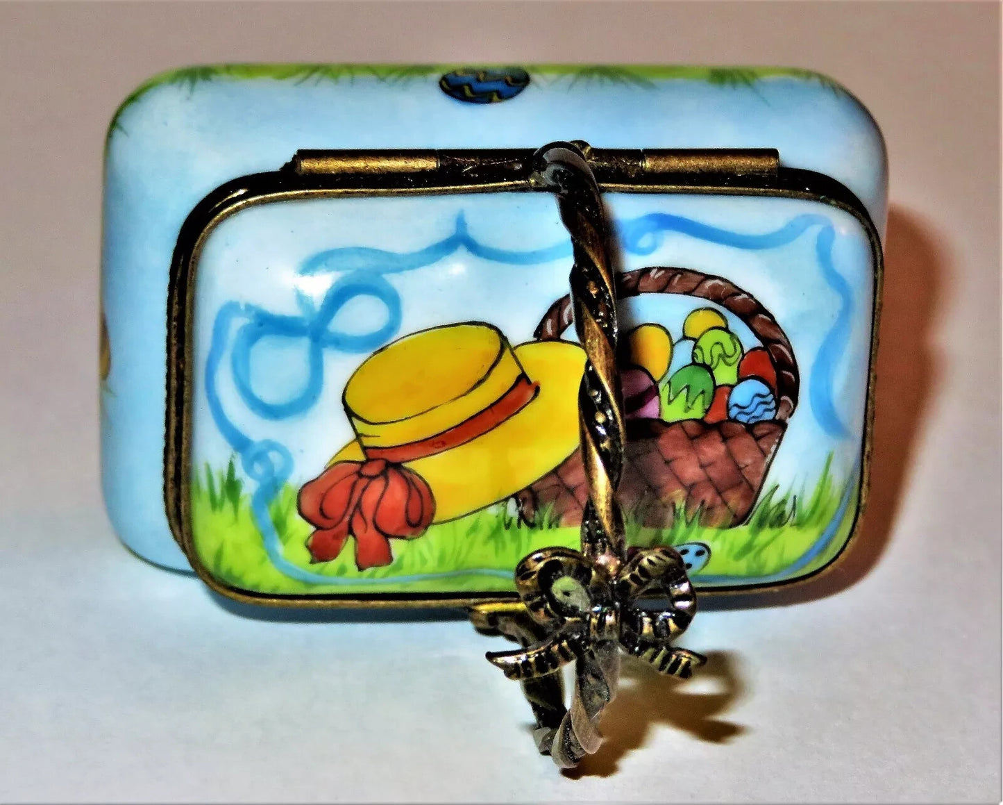 LIMOGES BOX - EASTER BASKET & COLORED EGGS - BONNET - BUNNY ~ LADYBUG