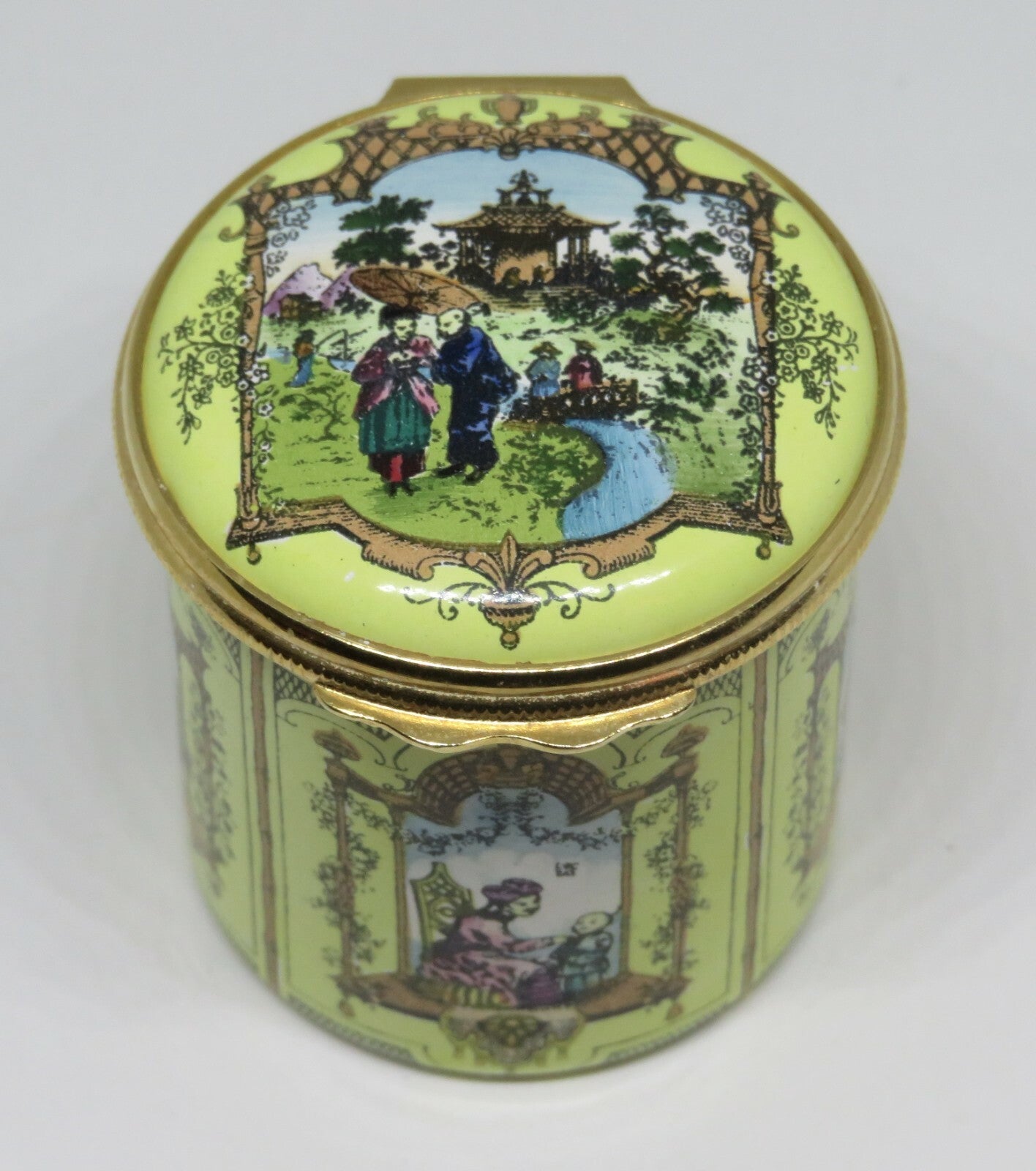 HALCYON DAYS ENAMEL BOX- ASIAN SCENES - CHINOISERIE -TREES- PAGODA -BIRD- PEOPLE