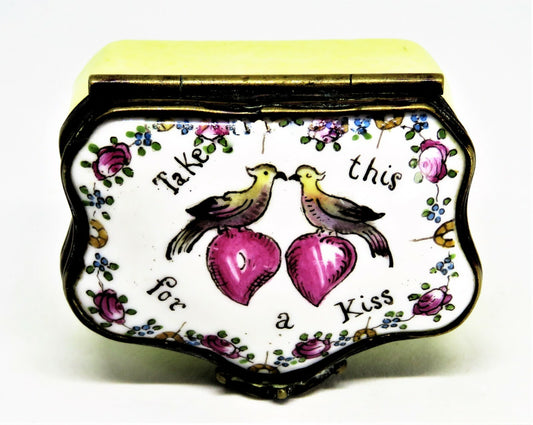 ANTIQUE ENAMEL BOX - 18TH TO 19TH CENTURY - BIRDS KISSING & PINK HEARTS