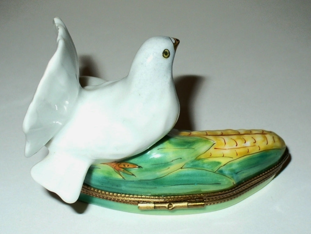 LIMOGES FRANCE BOX - THANKSGIVING - WHITE FANTAIL DOVE ON AN EAR OF CORN - BIRDS