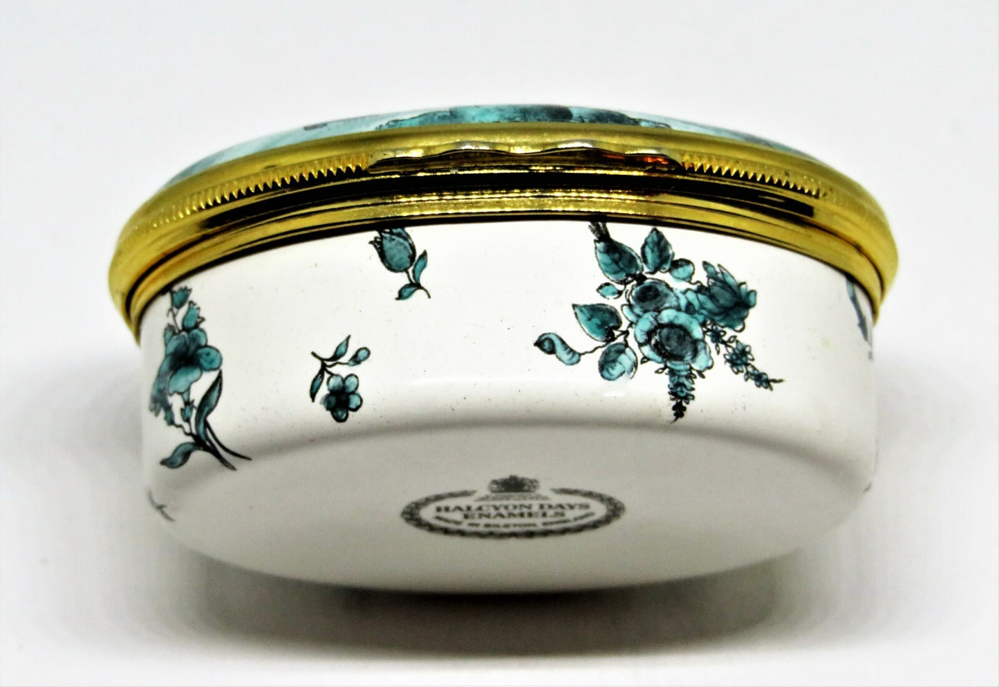 HALCYON DAYS ENAMEL BOX - ANTIQUE REPRODUCTION - WHIMSICAL COURTING DOGS - LOVE