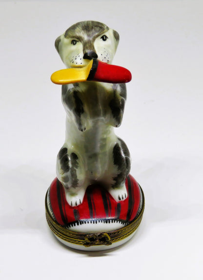 LIMOGES FRANCE BOX ~ CHAMART ~ CUTE SHAGGY PUPPY & SLIPPER ~ DOG ~ PEINT MAIN