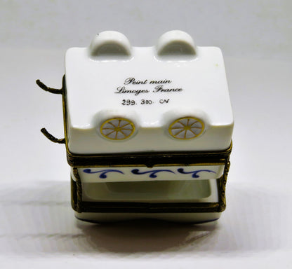 LIMOGES BOX ~ OUTDOOR VEGETABLE STAND ~ PUSHCART & AWNING ~ LEGUMES ~ PEINT MAIN
