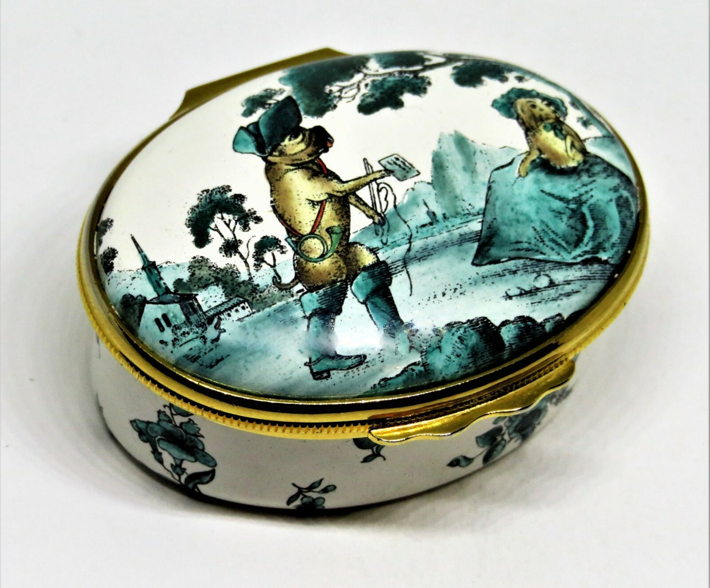 HALCYON DAYS ENAMEL BOX - ANTIQUE REPRODUCTION - WHIMSICAL COURTING DOGS - LOVE