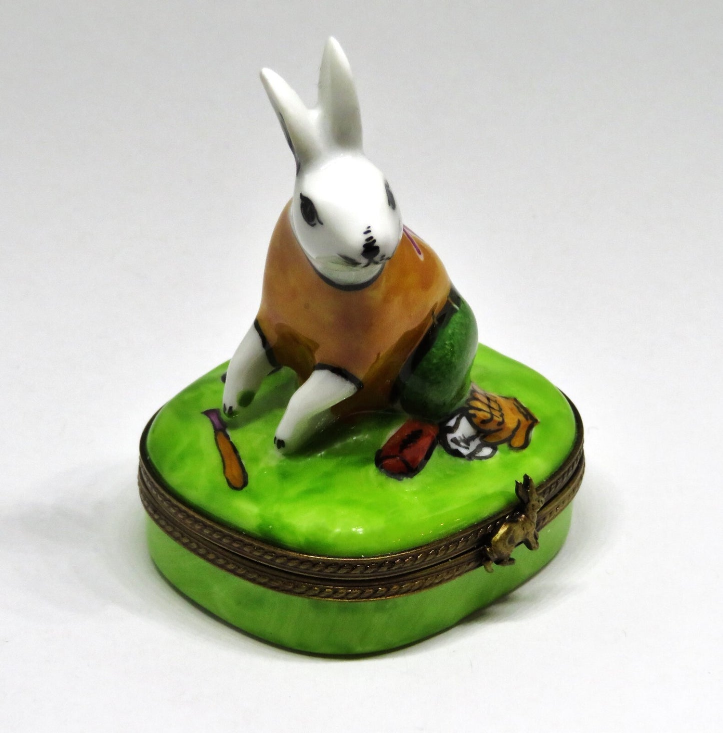 LIMOGES BOX - PARRY-VIELLE - BASEBALL PLAYING BUNNY - RABBIT - BALL & BAT & MITT