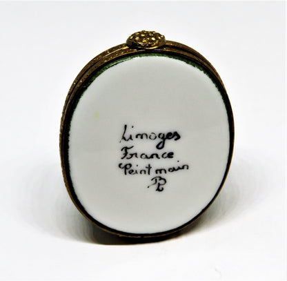 LIMOGES FRANCE BOX~ GREEN PLAID GOLFER'S  CAP ~HAT~ GOLF BALL CLASP ~ PEINT MAIN