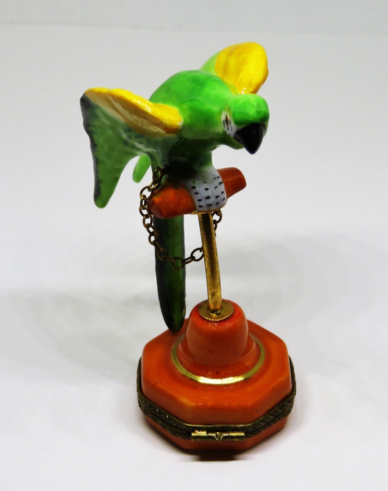 LIMOGES FRANCE BOX - CHAMART - VINTAGE PARROT CHAINED ON A PERCH - BIRDS
