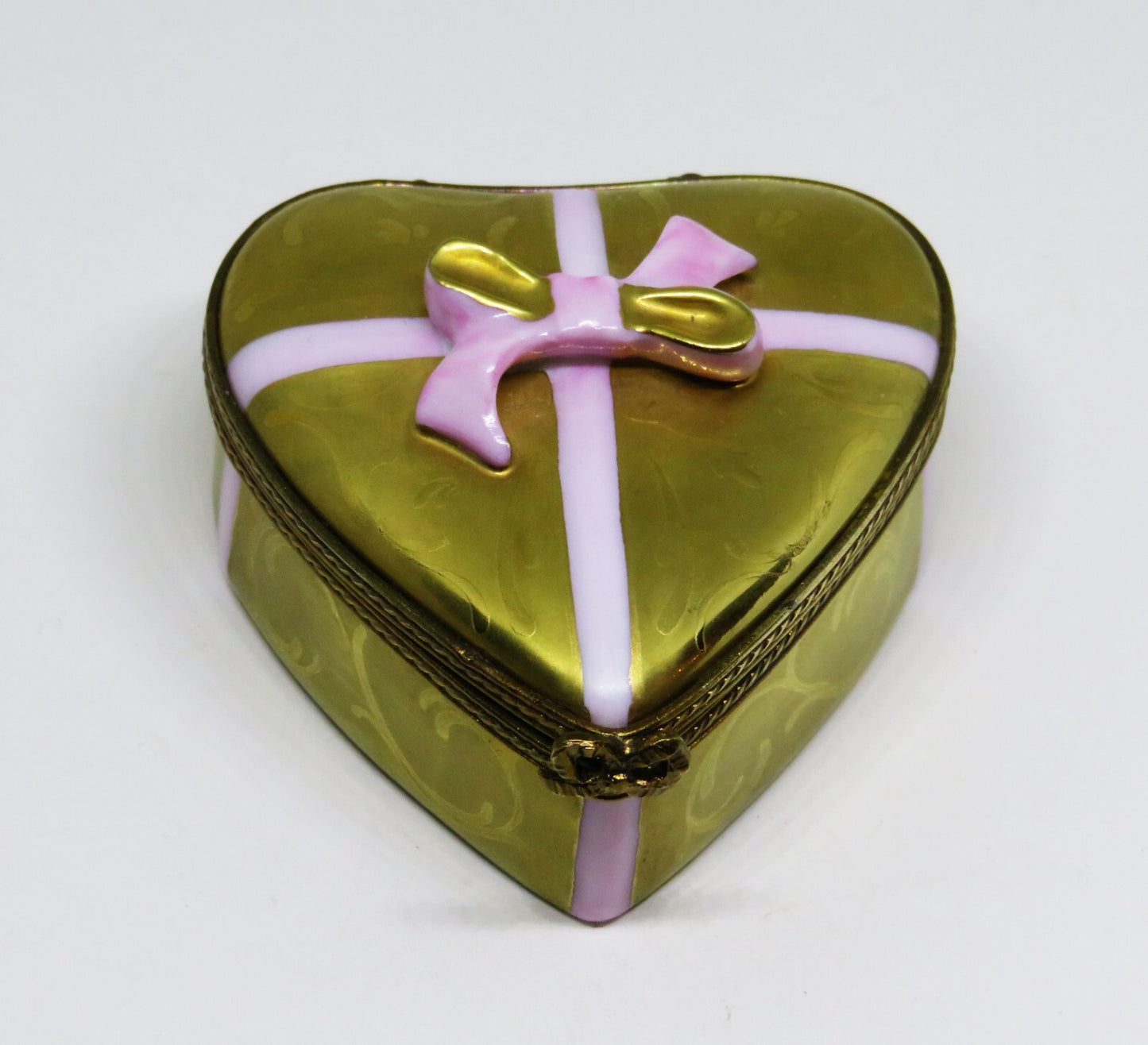 LIMOGES BOX ~ ROCHARD ~ GOLD HEART & CANDY & BOW ~ "WITH LOVE" ~ ANNIVERSARY
