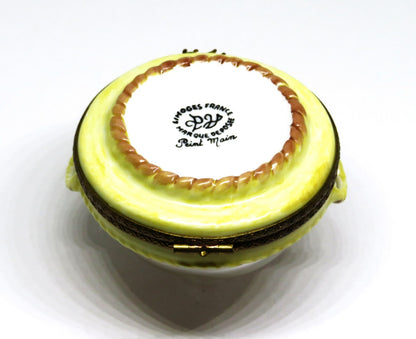 LIMOGES FRANCE BOX - PARRY-VIEILLE - DOMED GLASS CHEESE TRAY - MOUSE CLASP - COW
