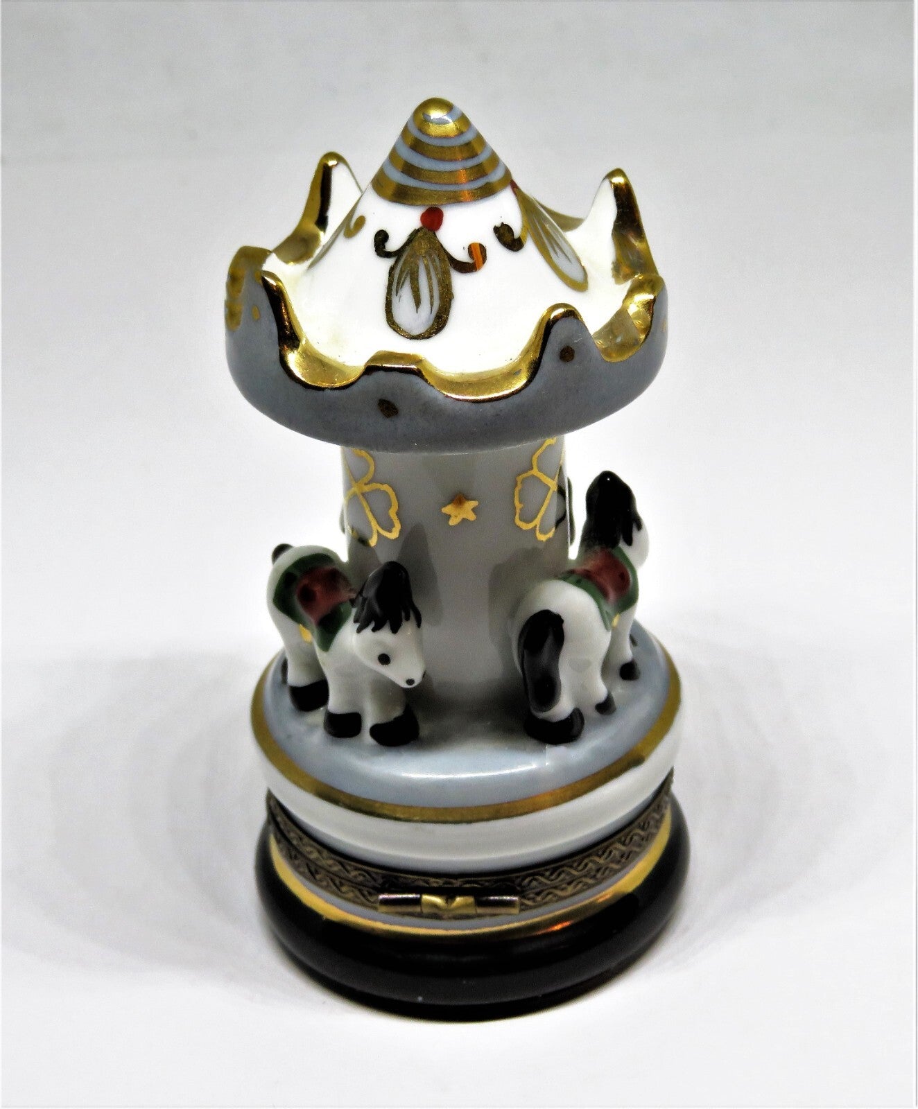 LIMOGES FRANCE BOX - TALL CAROUSEL WITH HORSES - MERRY-GO-ROUND - STAR & FLOWERS