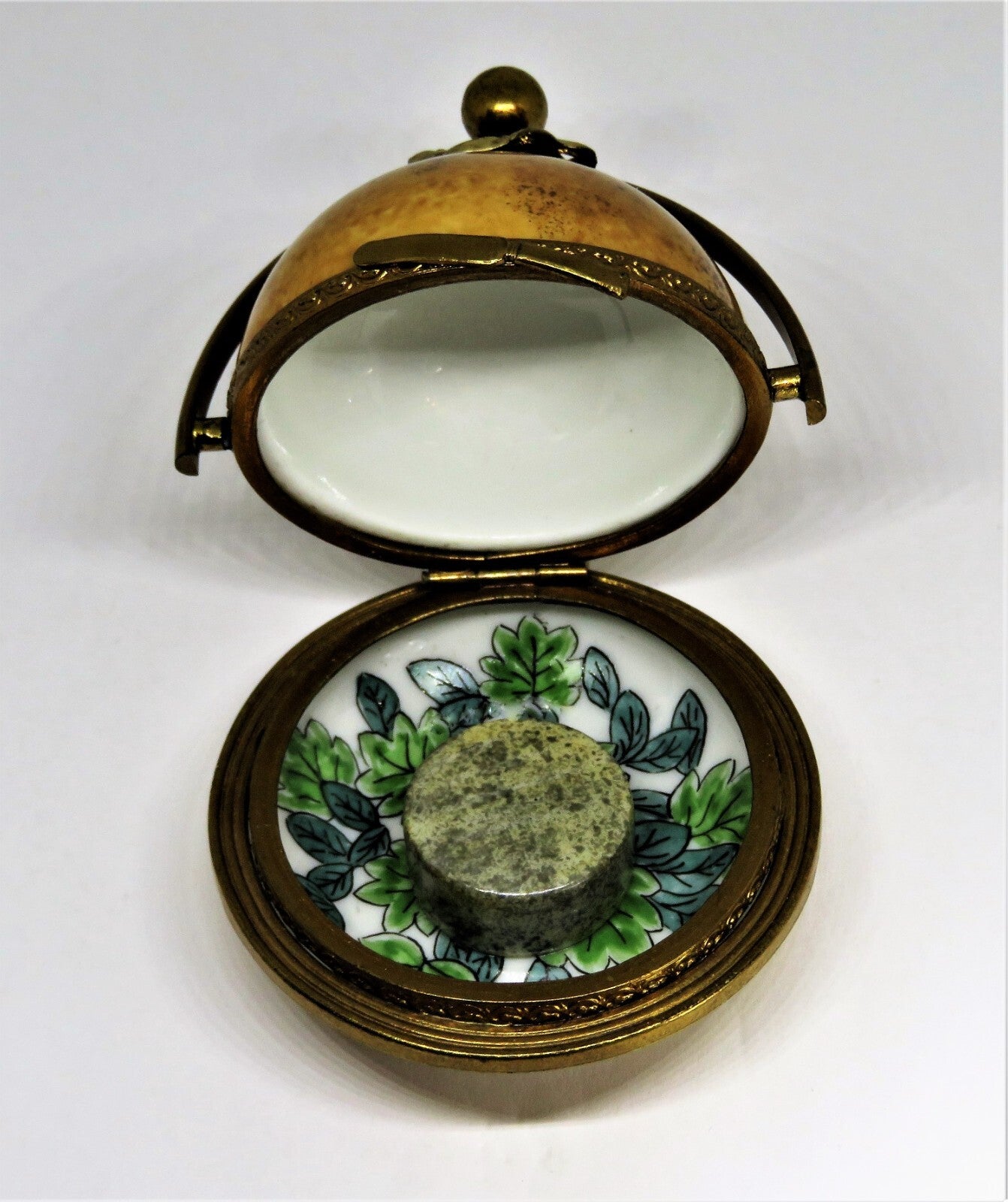 LIMOGES FRANCE BOX - DOMED CHEESE SERVER & KNIFE - CAMEMBERT - FROMAGE & LEAVES
