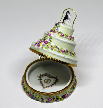 LIMOGES BOX - ARTORIA - WEDDING CAKE & METAL ARCH - BRIDE & GROOM - FLOWERS - LE