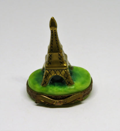 LIMOGES BOX ~ PARRY-VIEILLE ~ TINY GOLD EIFFEL TOWER ~ FRENCH FLAGS ~ PEINT MAIN