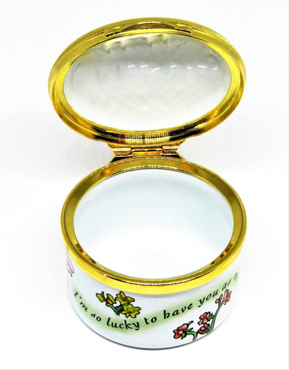 STAFFORDSHIRE ENGLISH ENAMEL BOX - "MY SISTER MY FRIEND" - FLOWERS