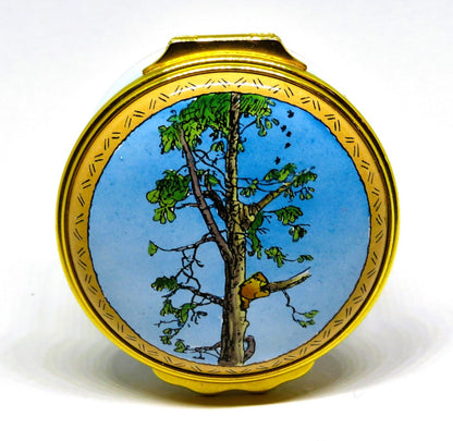 HALCYON DAYS ENAMEL BOX - WINNIE THE POOH - DISNEY - HOW A BEAR LIKES HONEY!