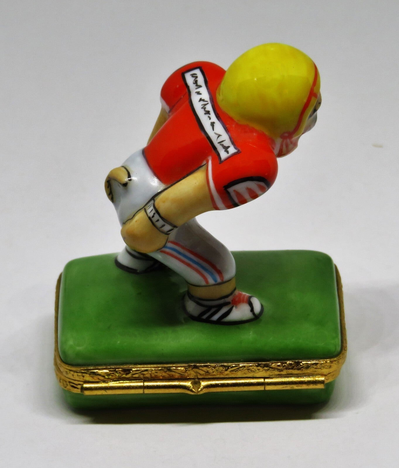 LIMOGES FRANCE BOX - ARTORIA - BULLDOG FOOTBALL PLAYER - SPORTS - LE - BULL DOG