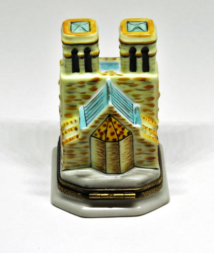 LIMOGES BOX- CHANILLE - NOTRE-DAME CATHEDRAL - BELL & HUNCHBACK - QUASIMODO - LE