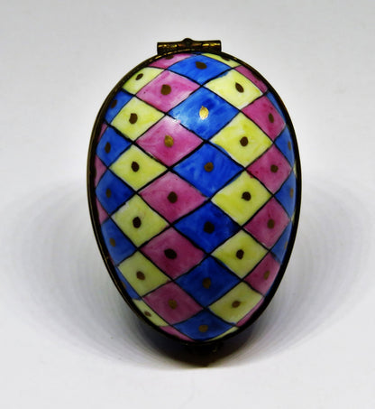 LIMOGES FRANCE BOX ~ VINTAGE HARLEQUIN EGG ~ DIAMOND PATTERN ~"I LOVE YOU"