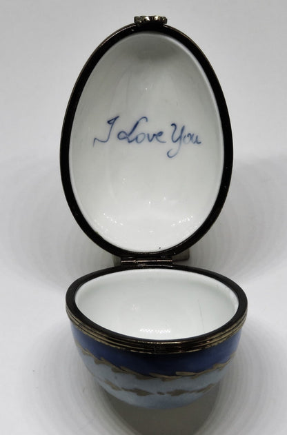 LIMOGES FRANCE BOX ~ VINTAGE HARLEQUIN EGG ~ DIAMOND PATTERN ~"I LOVE YOU"