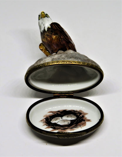 LIMOGES FRANCE BOX - PARRY-VIEILLE - AMERICAN BALD EAGLE - BIRDS - NEST INSIDE