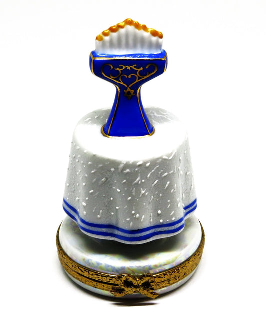 LIMOGES FRANCE BOX ~ JUDAICA ~ MENORAH ON A TABLE ~ HANUKKAH ~ JEWISH STAR
