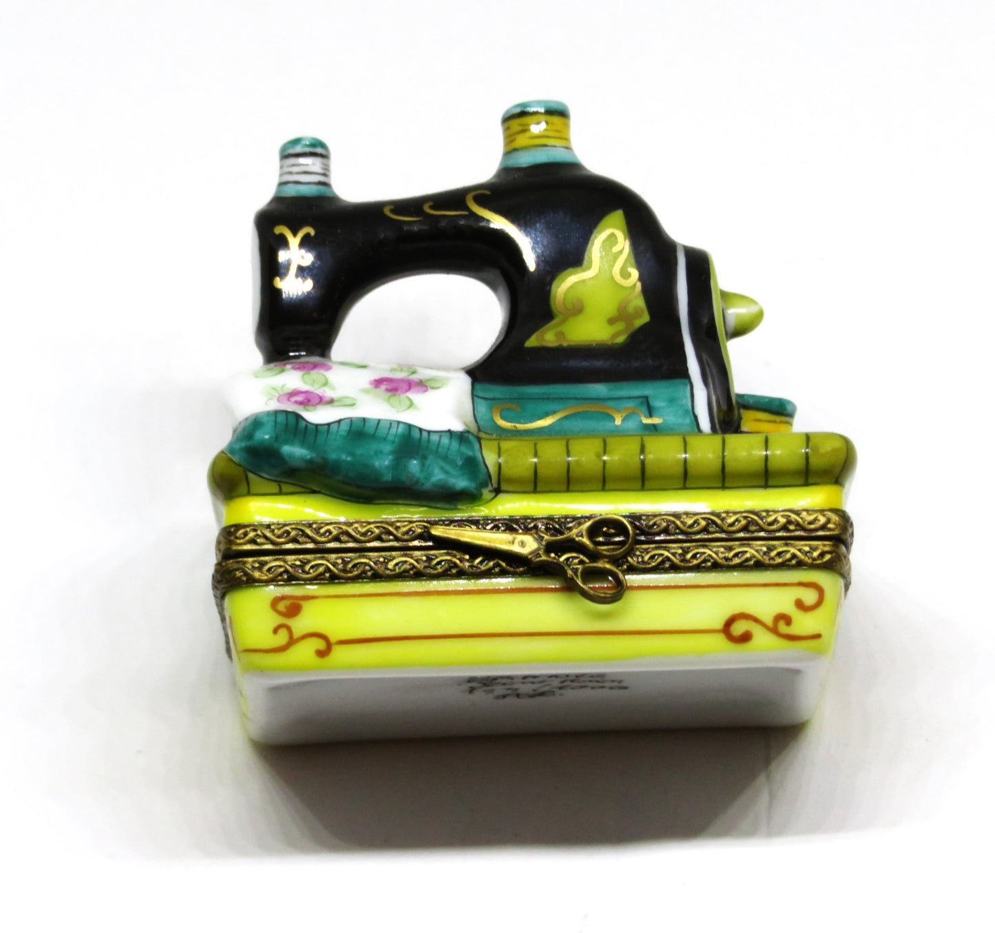 LIMOGES FRANCE BOX - ANTIQUE SEWING MACHINE & ROSE FABRIC -SCISSORS & THREAD- LE