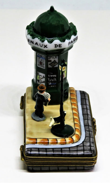 LIMOGES FRANCE BOX - PARIS SCENE - NEWSPAPER KIOSK & MAN & DOG & STREET LIGHT
