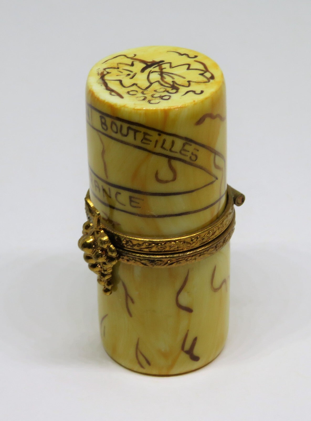 LIMOGES BOX- WINE CORK - VINES OF GRAPES & LEAVES - "MIS EN BOUTEILLE EN FRANCE"