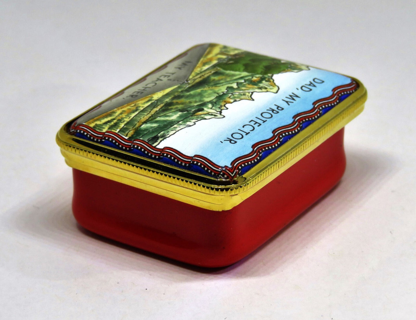 HALCYON DAYS ENGLISH ENAMEL BOX - "DAD, MY PROTECTOR, MY TEACHER" - FATHER'S DAY