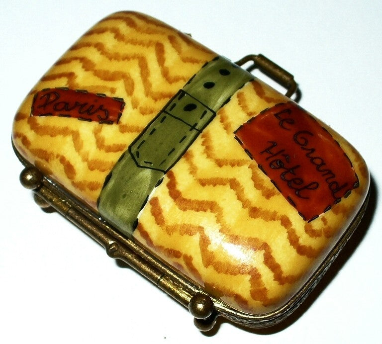 LIMOGES FRANCE BOX - "LE GRAND HOTEL" SUITCASE & TRAVEL STICKERS - PARIS - LE