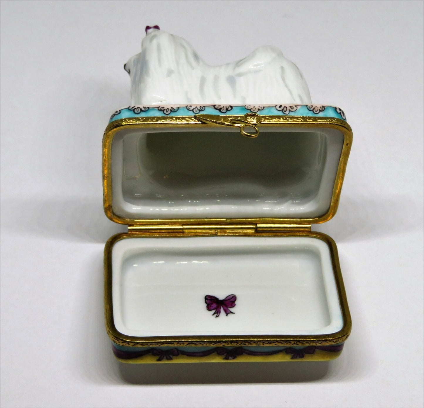LIMOGES FRANCE BOX - ARTORIA - MALTESE DOG & GROOMING ACCESSORIES - PUPPY - LE
