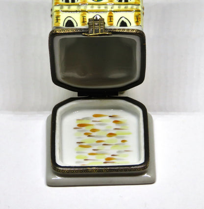 LIMOGES BOX- CHANILLE - NOTRE-DAME CATHEDRAL - BELL & HUNCHBACK - QUASIMODO - LE